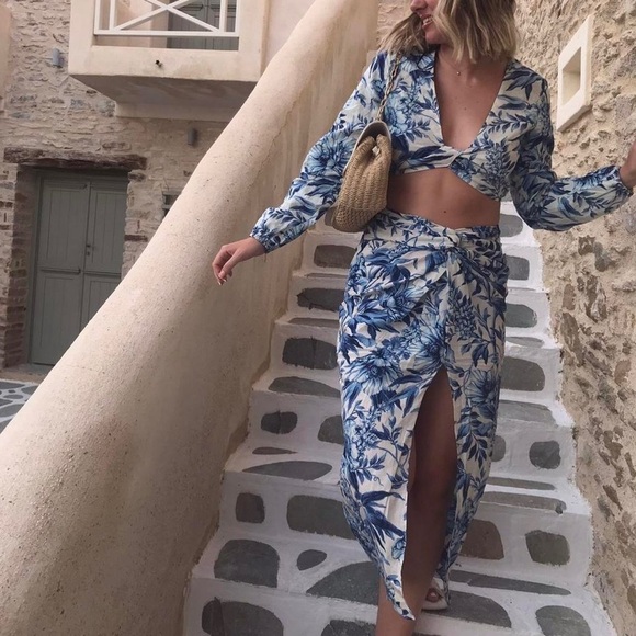 H&M Linen Blue and White Floral Midi Skirt with Slit Size 6 - Picture 16 of 16